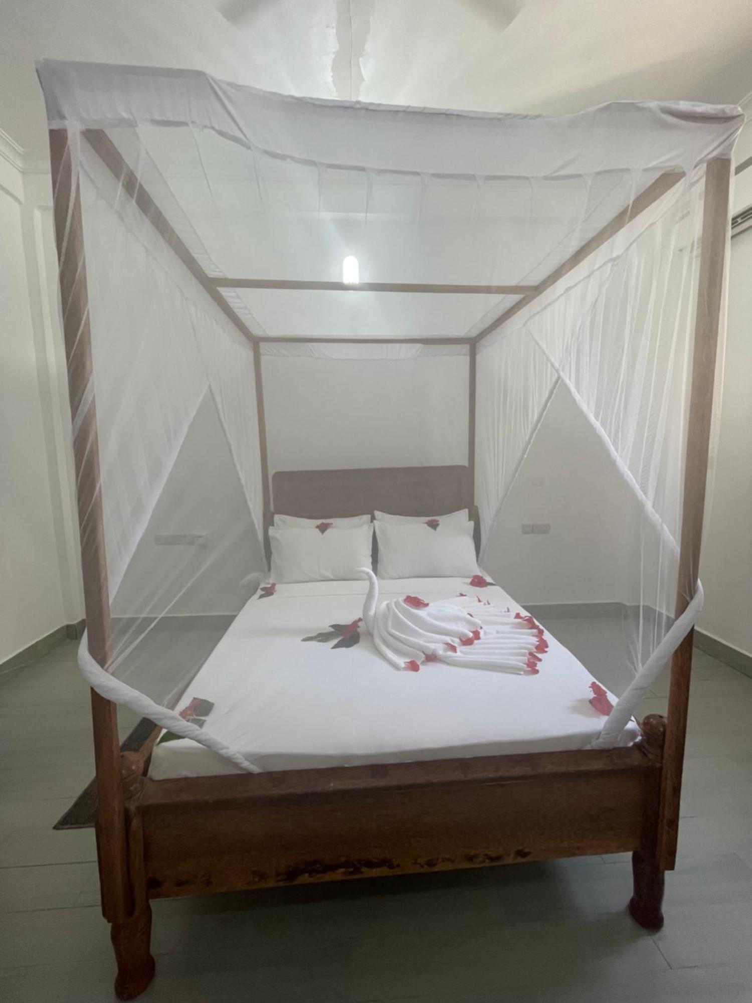 Amazing Zanzibar Beach Hotel Нунгві Екстер'єр фото